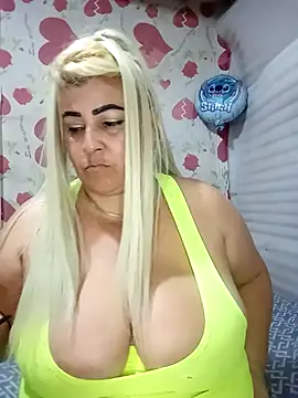 BonniAdams' Live XXX Chat