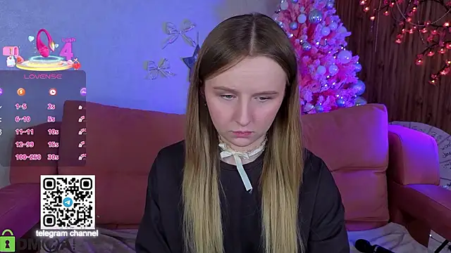 Rina_Panic's Live XXX Chat