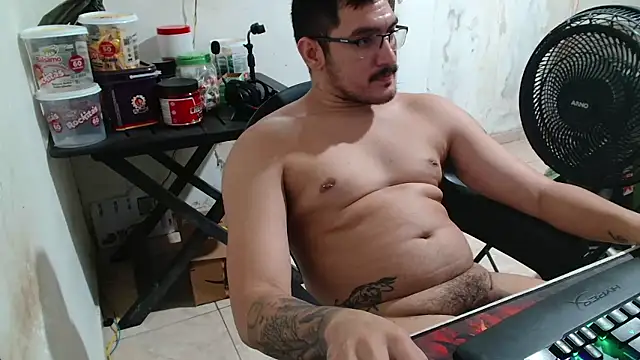 Leonino231's Live XXX Chat