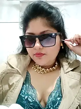 Nusrat-Nn Webbikameraesitys