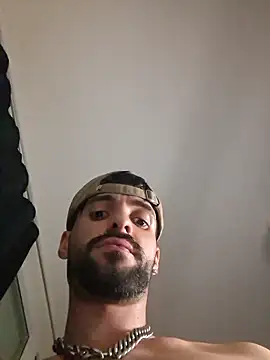 young_swisscouple Adlı Modelin Canlı XXX Sohbeti