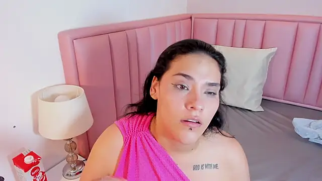 TIFFANY_GLOW__ – Live XXX-chat