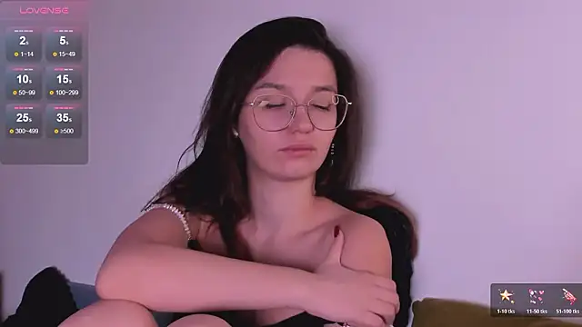 miabellee's Live XXX Chat