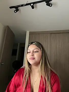 lunablossom_n Live XXX chat