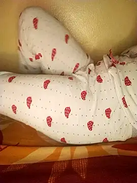 Dalou3a12's Live XXX Chat