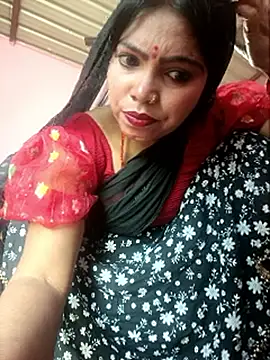 Show modela Jankisinghji na web-kameri