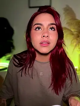 Chat XXX ao vivo de Zarahs_Blare1