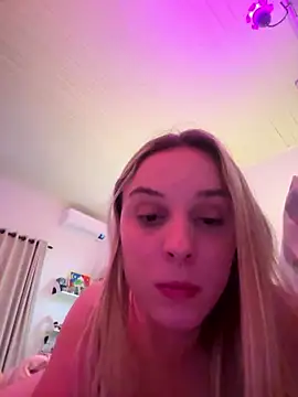 hotcouple9505's Live XXX Chat