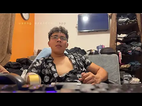 Parejasumisa27's Webcam Show