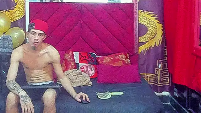 Pride_couple Live XXX Chat