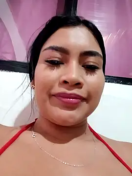 LunaaRosseのライブXXXチャット