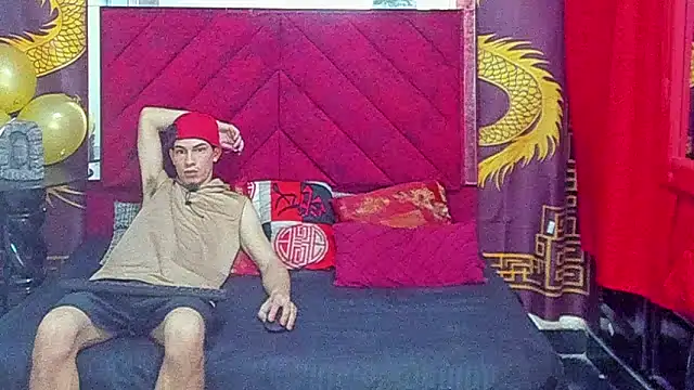 Chat XXX ao vivo de Pride_couple