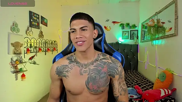 Chat +18 de Damian_latinxxx ao vivo