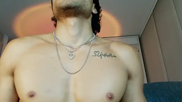 Chat +18 de Robyn_Miller ao vivo