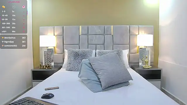 Little_Amarantha: απευθείας συνομιλία ΧΧΧ