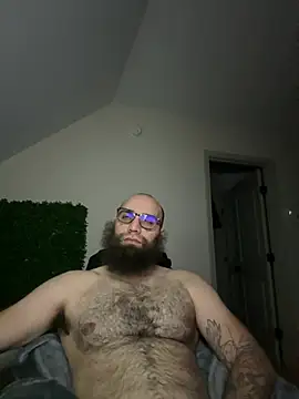 MastaWolfy's Live XXX Chat