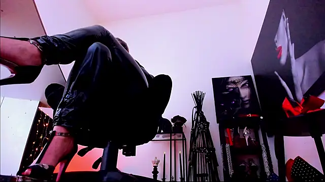 MistressDemisweet – Naživo XXX chat