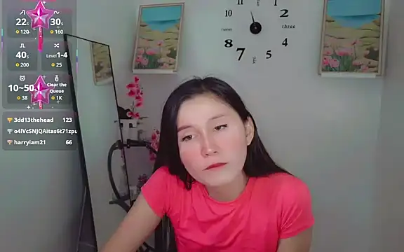 Chat +18 de anne_smithe ao vivo