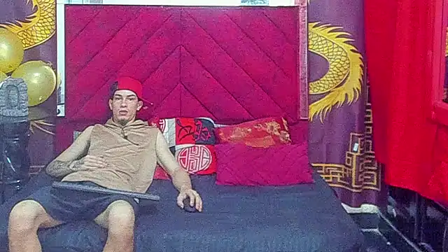 Pride_couple 即時 XXX 聊天