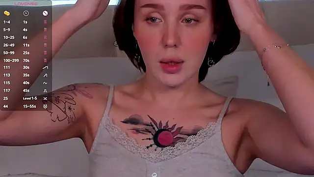 LianaFord 现场XXX聊天