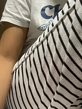 sabrina_v_ Chat XXX live