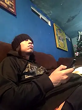 Czat XXX na żywo – AlexAlejandro13