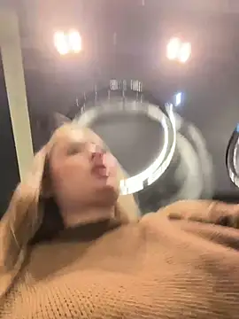 VineraSweet Live XXX-Chat