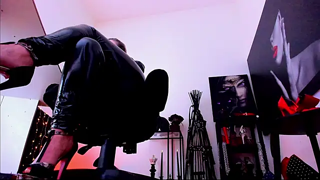 MistressDemisweet – Naživo XXX chat