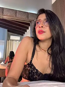 BrigitteVons' Live XXX Chat