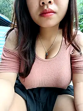 Rubyy_Nk লাইভ XXX চ্যাট