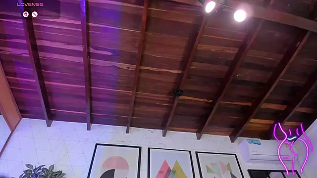 MiaKay1's Live XXX Chat