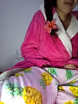 XXX chat uživo modela altinya