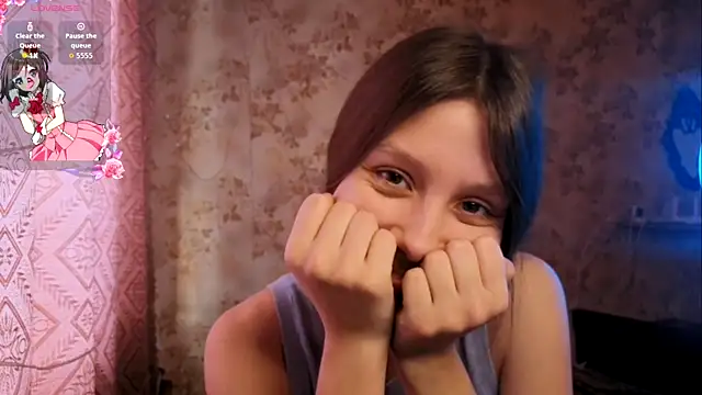 QutieDaSweet: онлайн-секс-чат