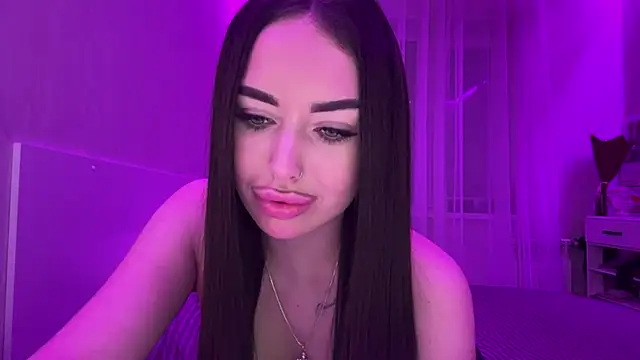 Chat XXX ao vivo de QueenGelik