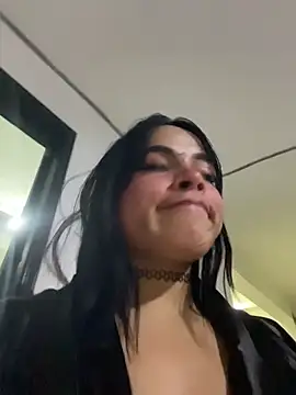 sophie_banks: απευθείας συνομιλία ΧΧΧ