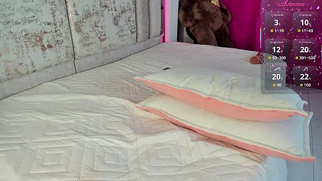 kimjonnes01: онлайн-секс-чат