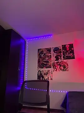 Hinatamoon_ – Naživo XXX chat