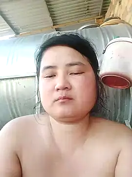 BigBoobs186: онлайн-секс-чат