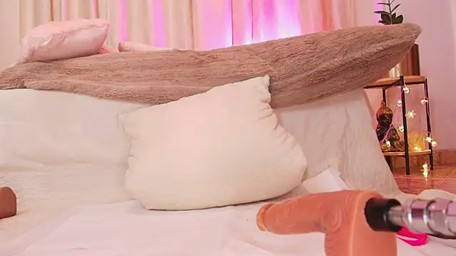 ameliaa_lov3: онлайн-секс-чат