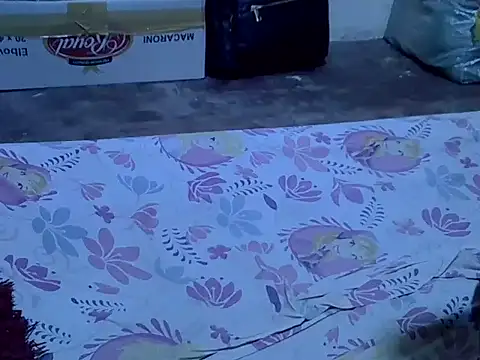 دردشة Adaline-Paris الجنسية المباشرة