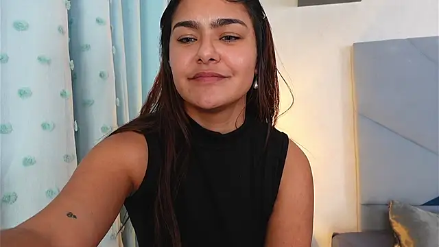 AshiaEkta1 élő XXX-chatje