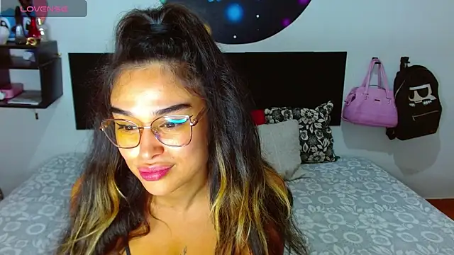 Chatroom XXX en direct de Ana_Riderr