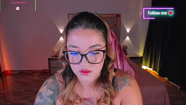 lunaarose Live XXX Chat