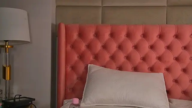 Chatroom XXX en direct de TaliaMorenne