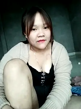 m-mbae's Live XXX Chat