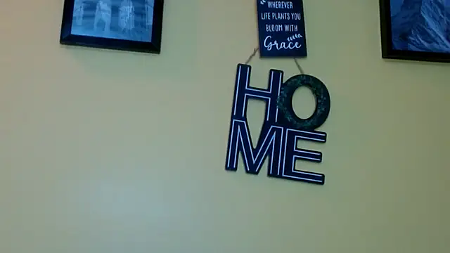 angel18evil Adlı Modelin Canlı XXX Sohbeti