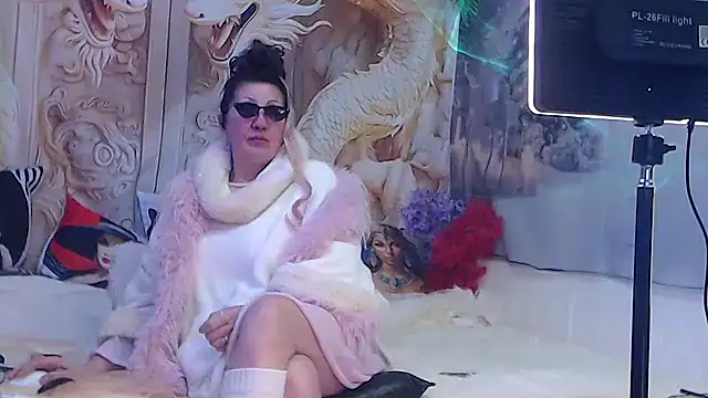 NightOrhideya: онлайн-секс-чат