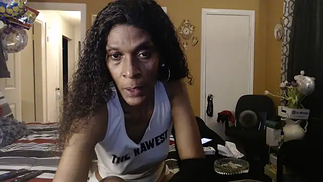 Chat XXX ao vivo de DivatheSnakecharmer