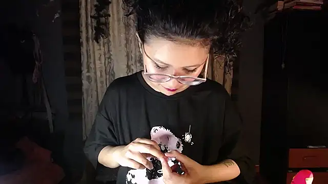 Hathorlove Live XXX Chat