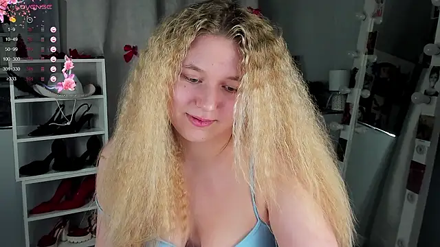 Chatroom XXX en direct de Rebecca_Kelly